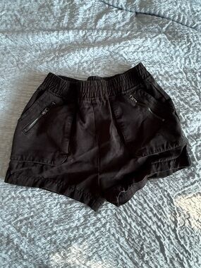 Girls’ Size 8 Black Jean Like Feel Utility Shorts Paisley Lane